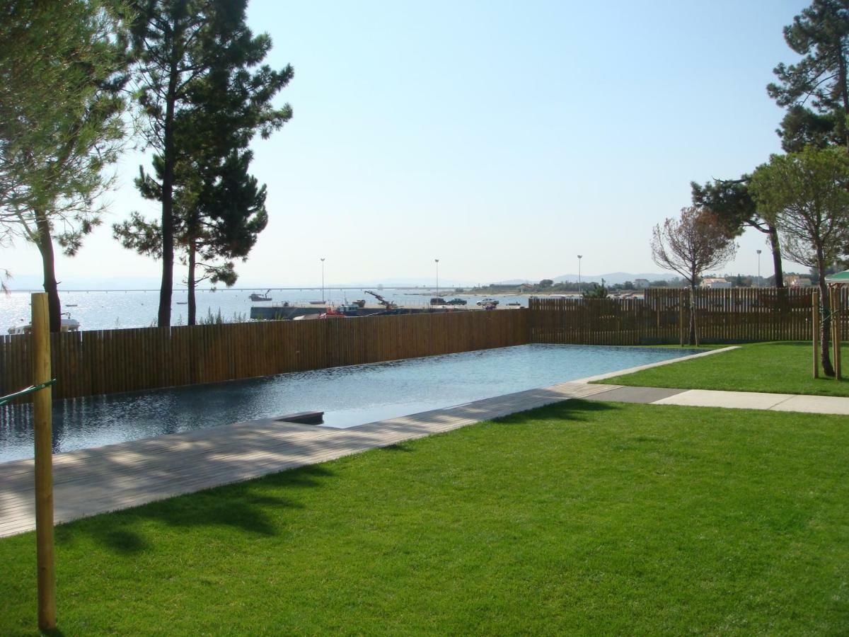 Apartamento De Mar Y Playa En Illa De Arousa Exterior photo